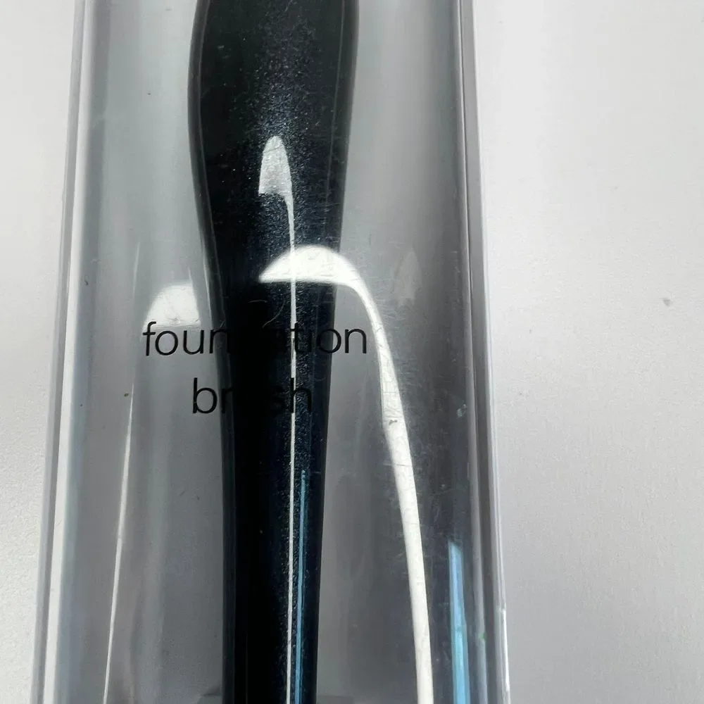 Sonia Kashuk Foundation Brush No. 5 New in Box‎